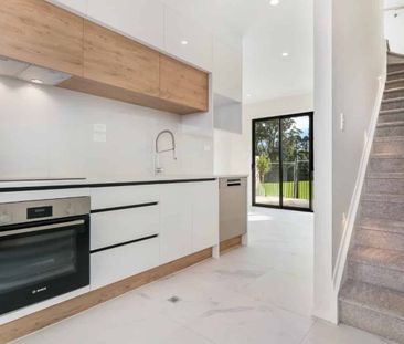 Otara 2 Bed 2 Bath For Rent - Photo 2