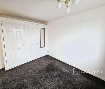Keble Close, Stamford, Lincolnshire, PE9 - Photo 3