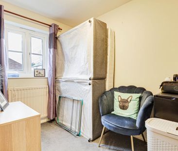 2 bedroom semi-detached house to rent - Photo 6