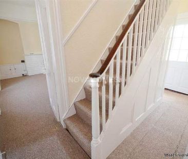 3 bedroom property to rent in Plymouth - Photo 5