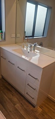 Spacious 4-bedroom family home - Photo 3