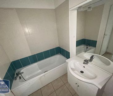 Location Appartement 3 pièces 57m² SAUMUR 49400 - Photo 5