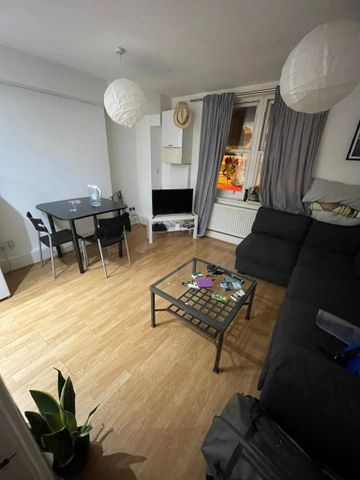 1 bedroom flat to rent - Photo 2