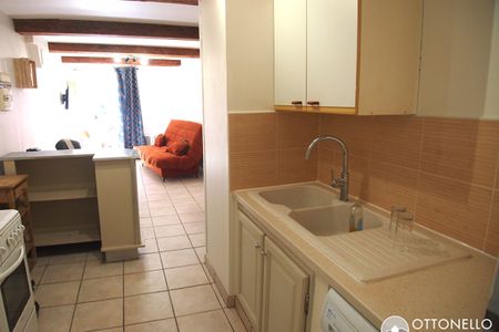 Studio MEUBLÉ - rez de chaussée - Photo 2