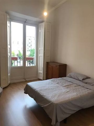 Calle de las Infantas, Madrid, Community of Madrid 28004 - Foto 4