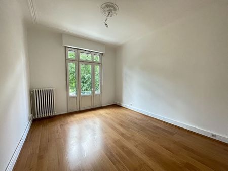 Location Appartement 5 pièces 104m² - Photo 5