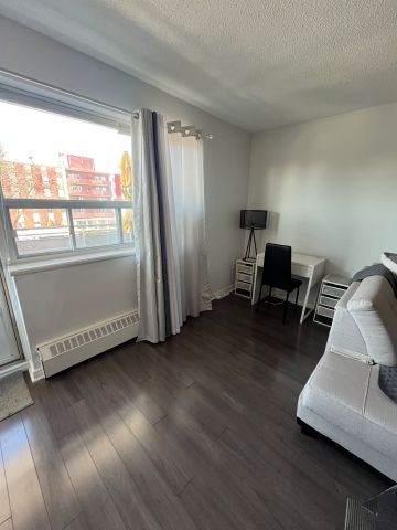 For Lease - 2485 Woking Crescent Unit# 303, Mississauga, Ontario - Photo 3