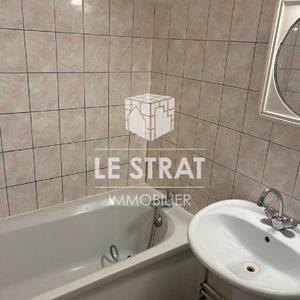 Location Appartement 1 pièce 32m² - Photo 2