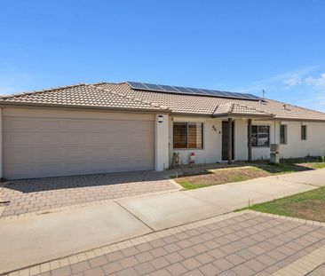 Four-bedroom, two-bathroom family home only a short distance to Hol... - Photo 2