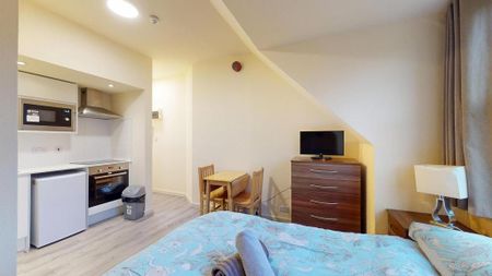 Studio to rent - Photo 4