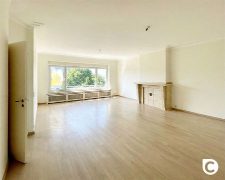 Appartement te huur in Wilrijk met 2 slaapkamers - Foto 2