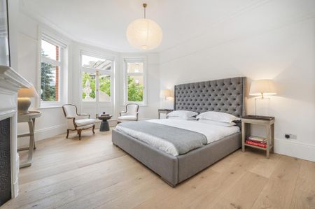 4 bedroom apartment to rent - Photo 5