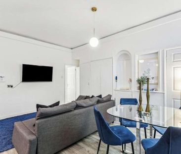 Cornwall Gardens, London, SW7 - Photo 2