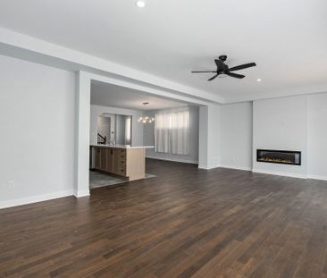 For Lease - 813 CROSSGATE Street, Barrhaven, Ontario - Photo 1