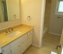 For Lease - 12 Rosegarden Crescent Unit# 510, Richmond Hill, Ontario - Photo 6