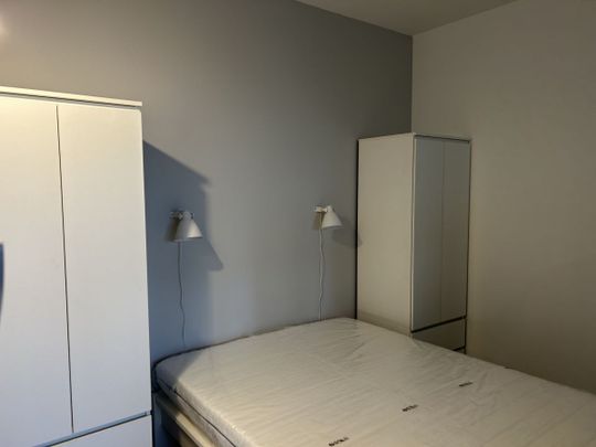 Do wynajęcia kawalerka po generalnym remoncie. - Фото 1