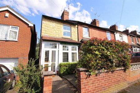 2 bedroom semi-detached house to rent - Photo 4