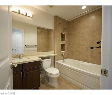 For Lease - 360 Pearl Street Unit# 403, Burlington, Ontario - Photo 3