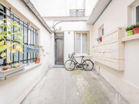 Rental Apartment Paris 18th Grandes-Carrières - Photo 4