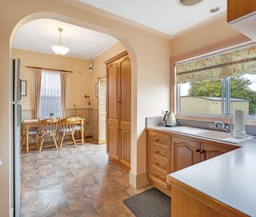 Cosy Family Home - Photo 5