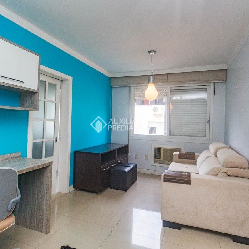 Apartamento com 1 quarto e 50m² para alugar em Petrópolis, Porto Alegre. - Photo 1
