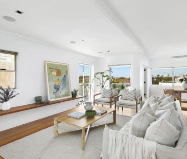 Sophisticated coastal living with sweeping Manly views - Photo 5