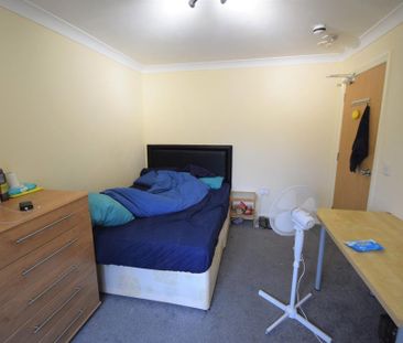 5 bedroom house to rent - Photo 3