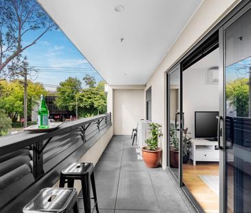 Luxury, Location, Low Maintenance - Photo 3