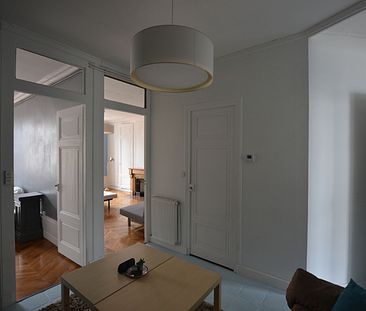 LYON BELLECOUR - Appartement meublé 4 pièces de 79 m² + parking inclus - Photo 1