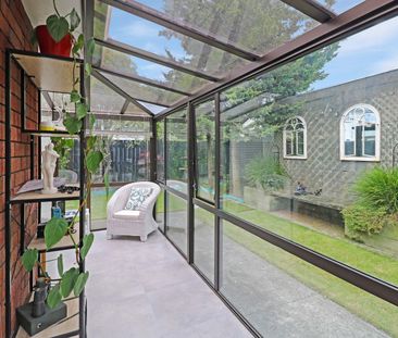 WELL PRESENTED TWO BEDROOM HOME IN AVALON - Photo 1