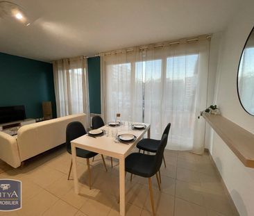 Location Appartement 2 pièces 43m² ST ETIENNE 42000 - Photo 2