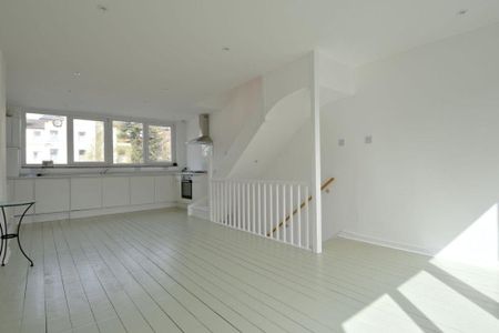 Croftdown Road Dartmouth Park, NW5 1EJ - Photo 4