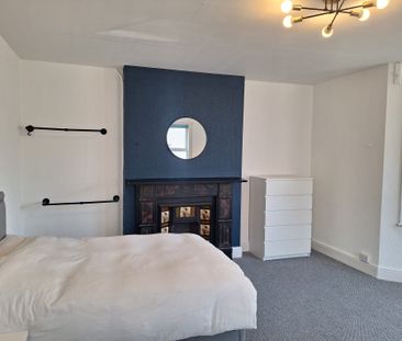 6 bedroom house - Photo 3