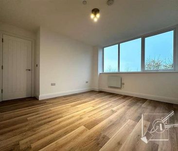 Trinity Point, New Road, Gravesend - Photo 1