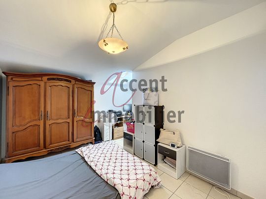 Chateaurenard : Appartement T3 avec garage et parking, - Photo 1