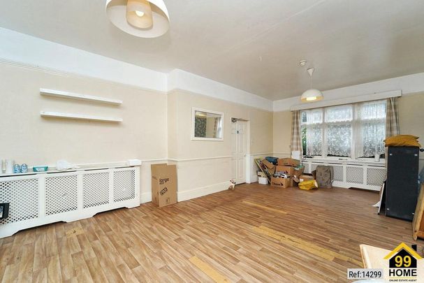 10 bedroom retirement property to rent - Photo 1