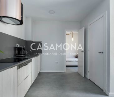 Modern Renovated Apartment in the Heart of Barceloneta - Photo 5
