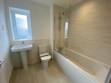 Clos Winmill, Old St. Mellons, CARDIFF - Photo 5