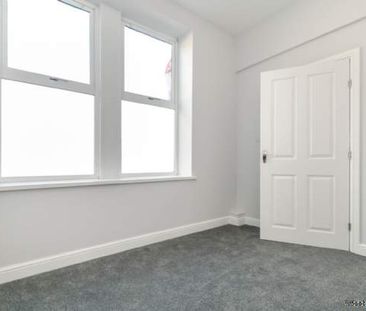 2 bedroom property to rent in Leeds - Photo 2