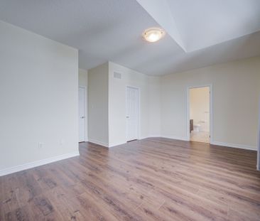 For Lease - 81 Kaitting Trail, Oakville, Ontario - Photo 3