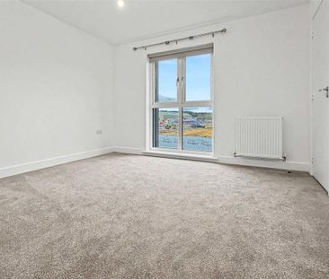 4 bedroom terraced house to rent - Photo 5