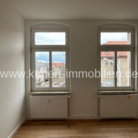 Frisch sanierte 2-Zi-Whg. mit Fliesen, Parkett und Badewanne nahe Zoo im 2.OG,St ... - Photo 1