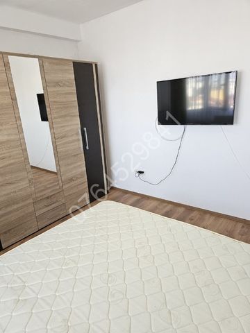 Garsoniera Gorjului,Str. Cetatea de Balta,bloc 2020,Pet friendly. - Fotografie 2