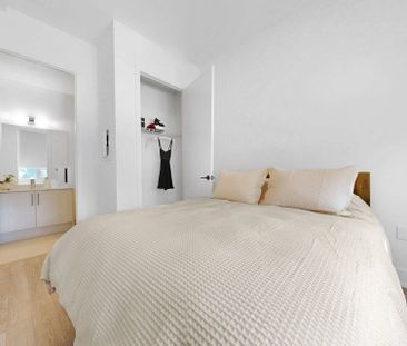 For Lease - 2075 King Road Unit# 113, King, Ontario - Photo 5