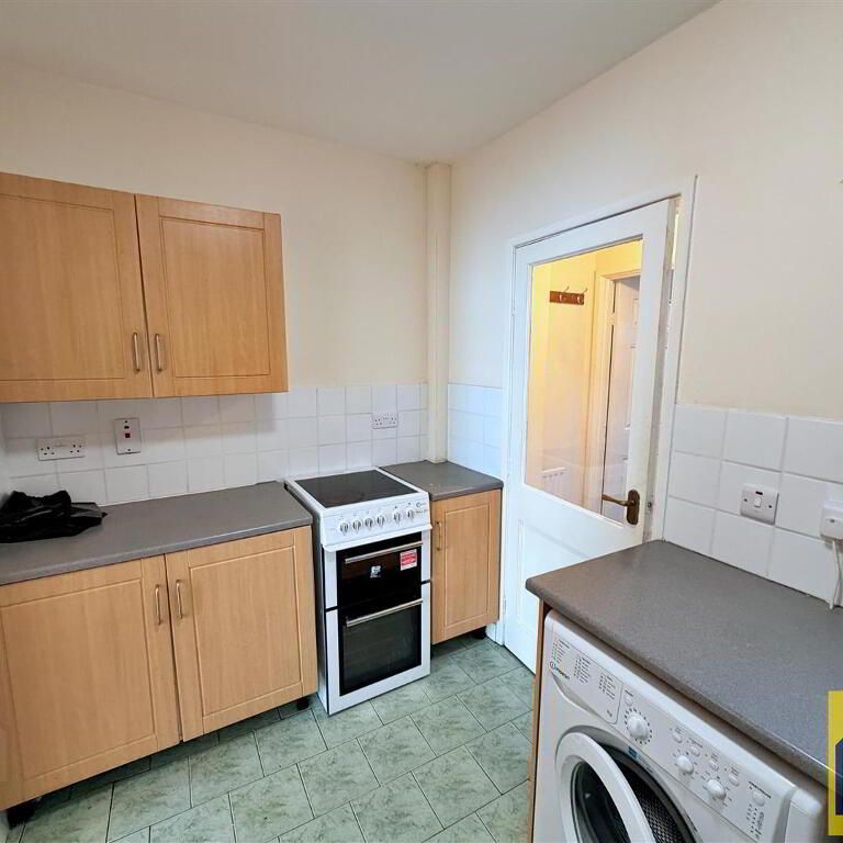 18 Foxglove Street, Belfast, BT5 4SQ - Photo 1