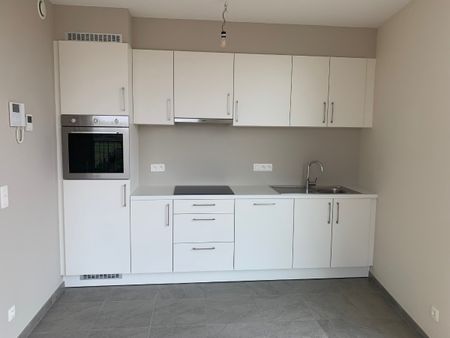 Recent appartement met twee slaapkamers - Photo 5