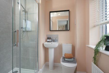 3 bedroom end of terrace house to rent - Photo 2