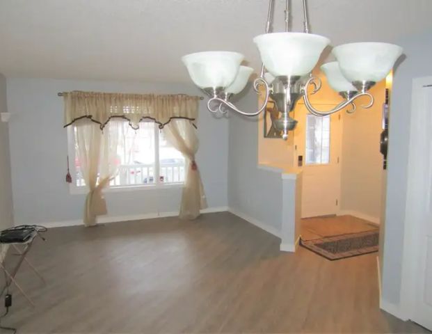 3 Bedroom House for Rent .. | Edmonton - Photo 1