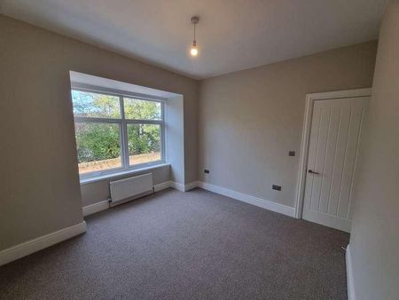 West Crescent, Darlington, DL3 - Photo 4