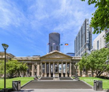 402/5 Sutherland Street, Melbourne - Photo 6